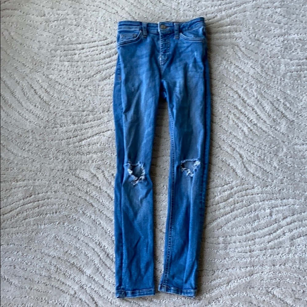 topshop ripped jamie jeans